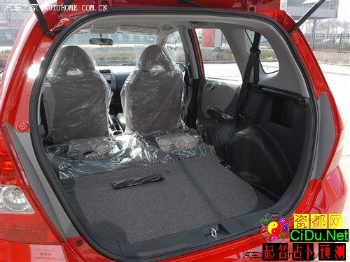 ��һ���µĽ�����POLO������ɶȶԱ�