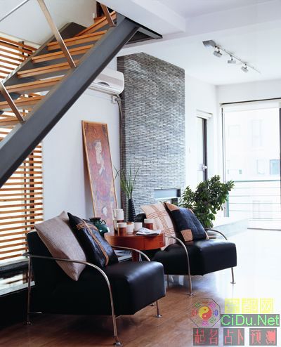 �ִ��Ķ�����������ɫֲ�����ƽ�� 