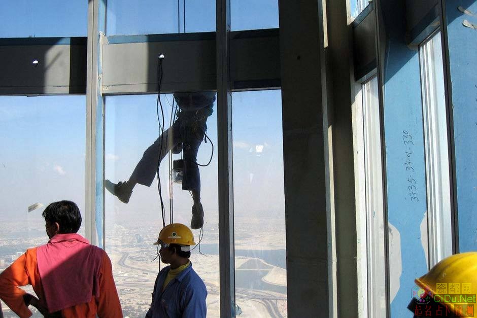 ͼΪ�������ڽ�������װ��